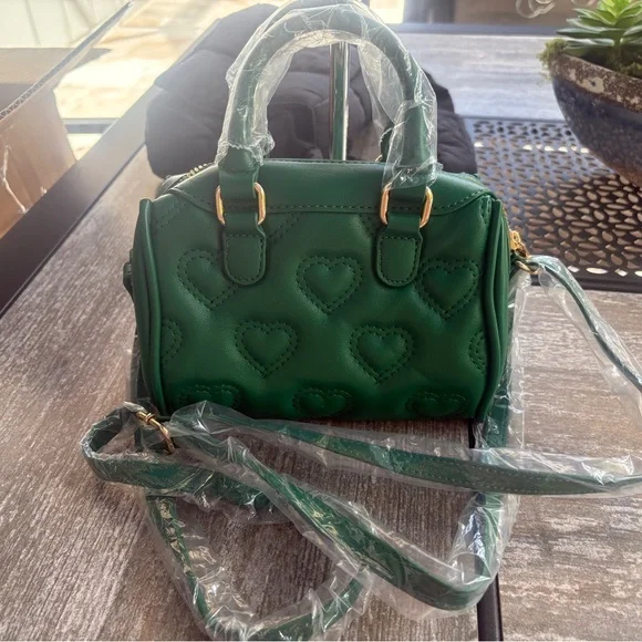 NWT, Like Dreams, Green Heart-Patterned Mini Bowling crossbody Bag. - Picture 2 of 8